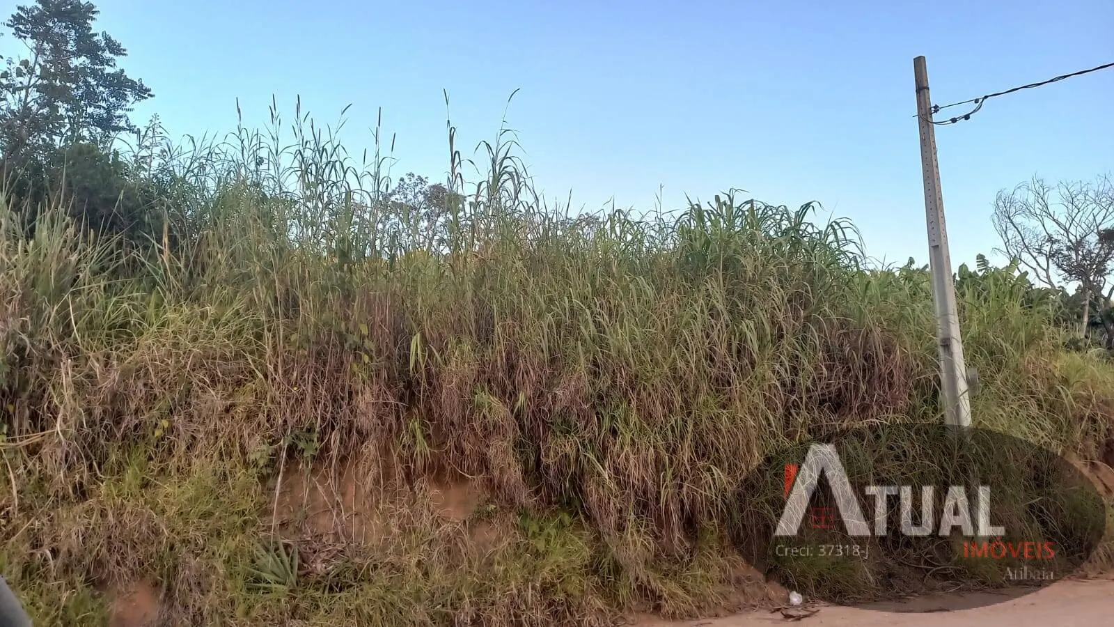 Terreno à venda de 357 m² em Atibaia, SP, Brasil