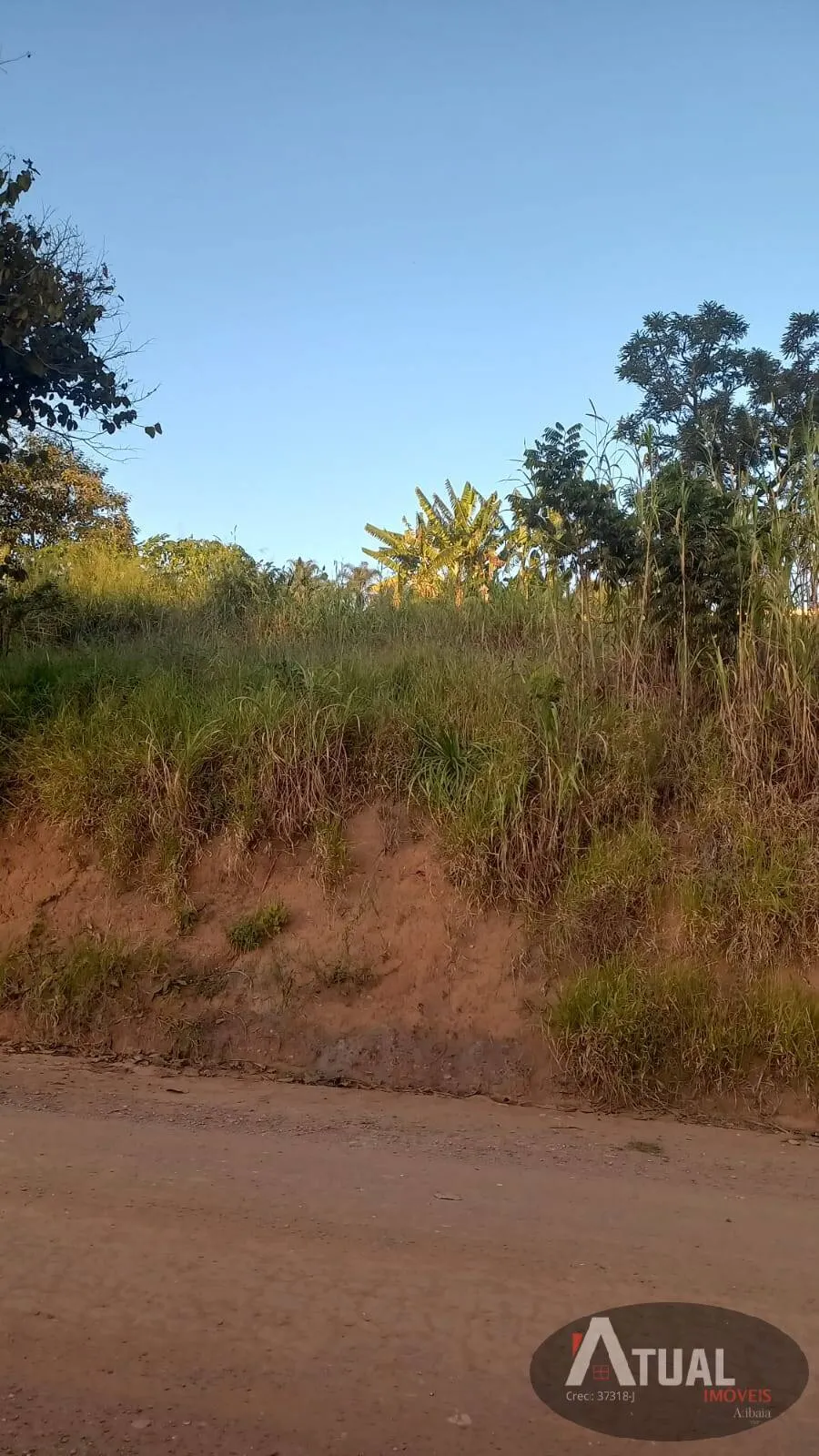 Terreno à venda de 357 m² em Atibaia, SP, Brasil