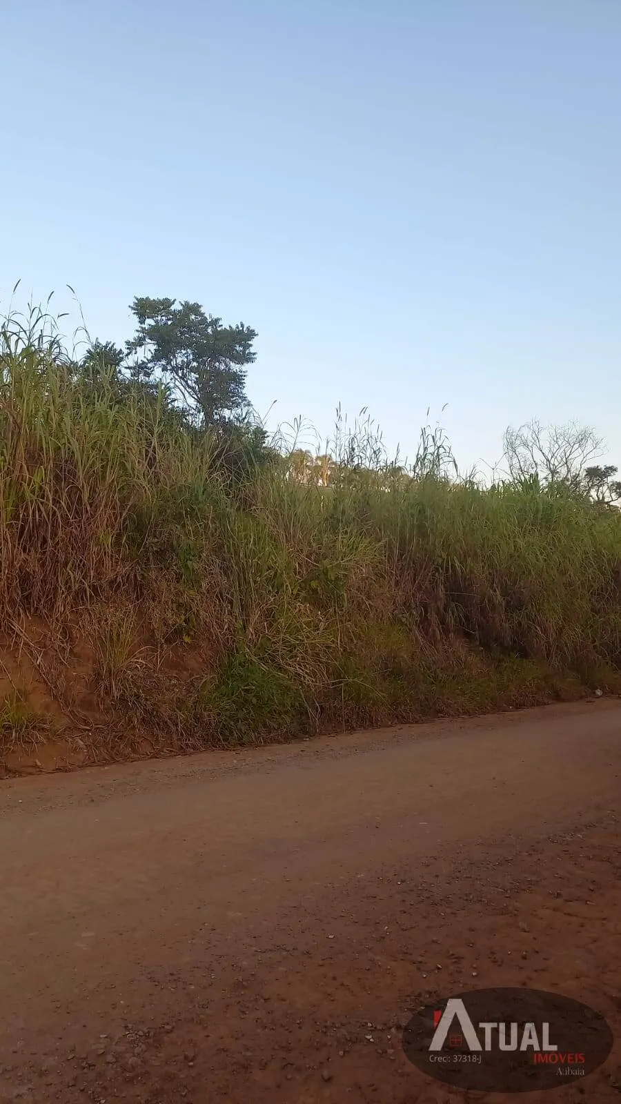Terreno à venda de 357 m² em Atibaia, SP, Brasil