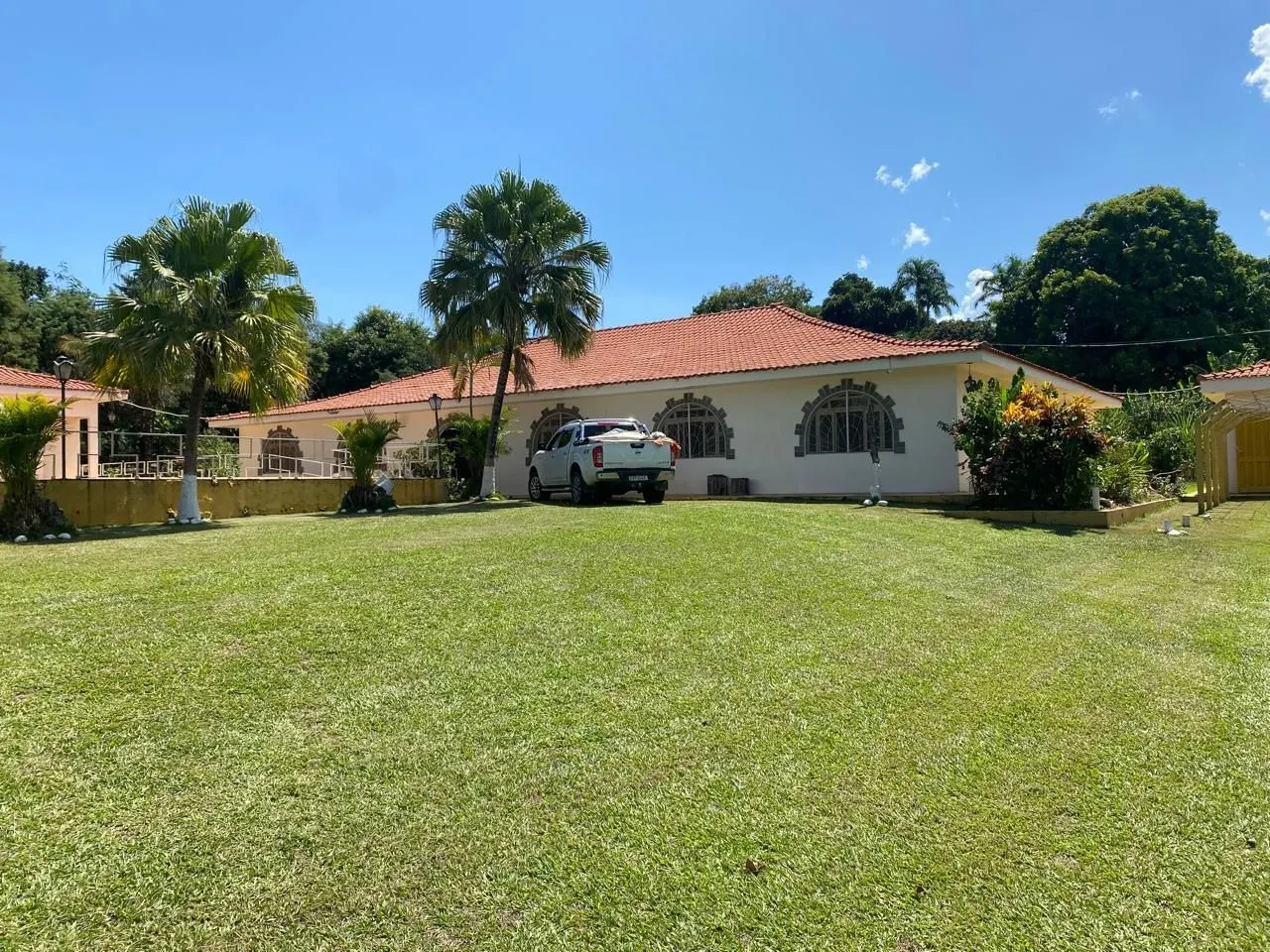Casa à venda de 4.000 m² em Dois Córregos, SP, Brasil