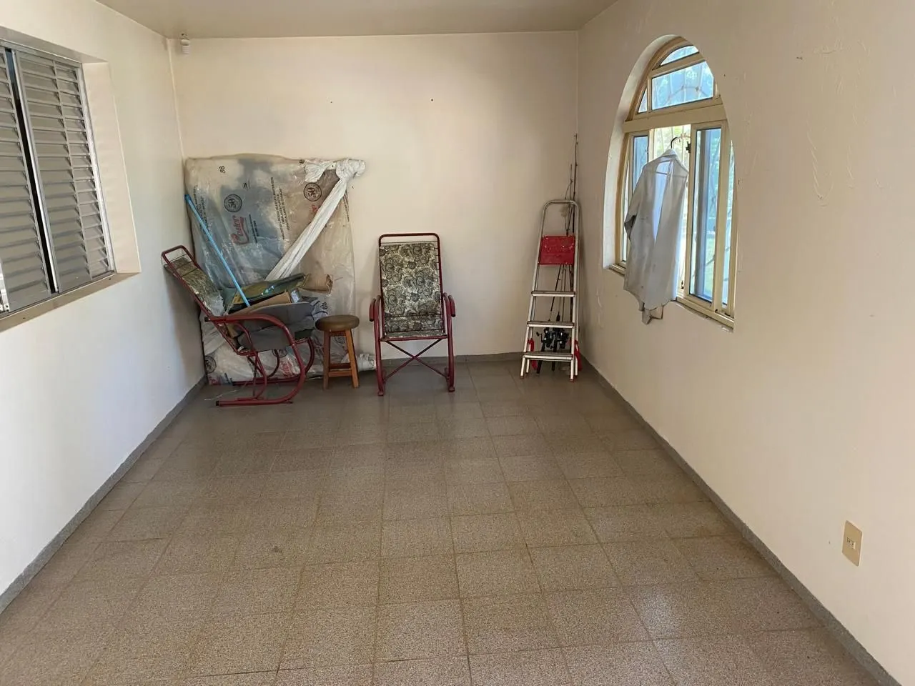 Casa à venda de 4.000 m² em Dois Córregos, SP, Brasil