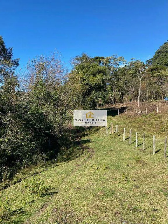 Sítio à venda de 5 ha em Gonçalves, MG, Brasil