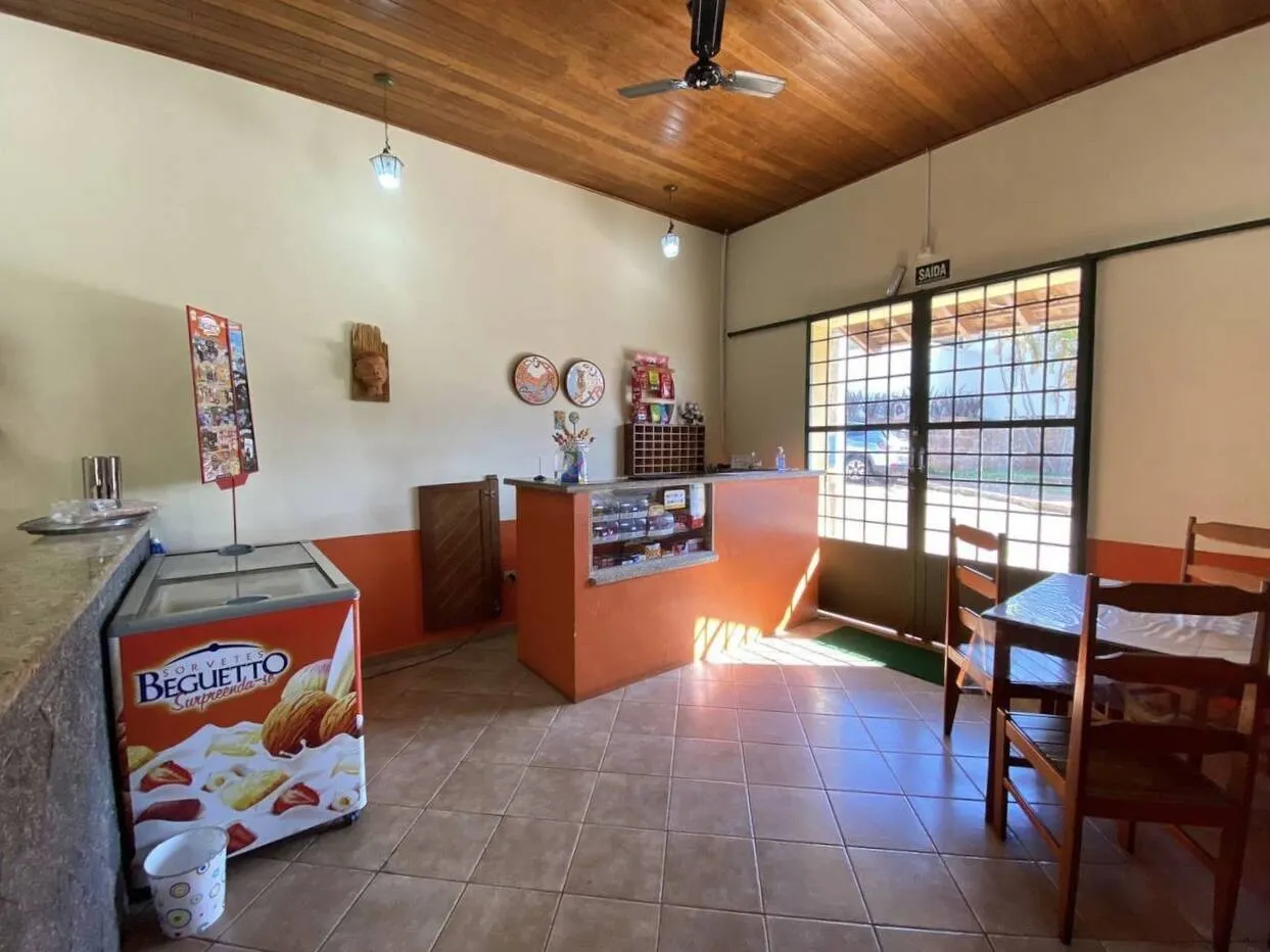 Comercial à venda de 756 m² em Piraju, SP, Brasil