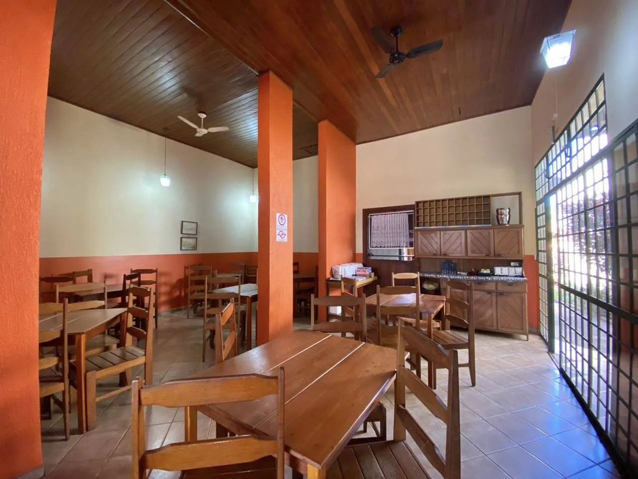 Comercial à venda de 756 m² em Piraju, SP, Brasil