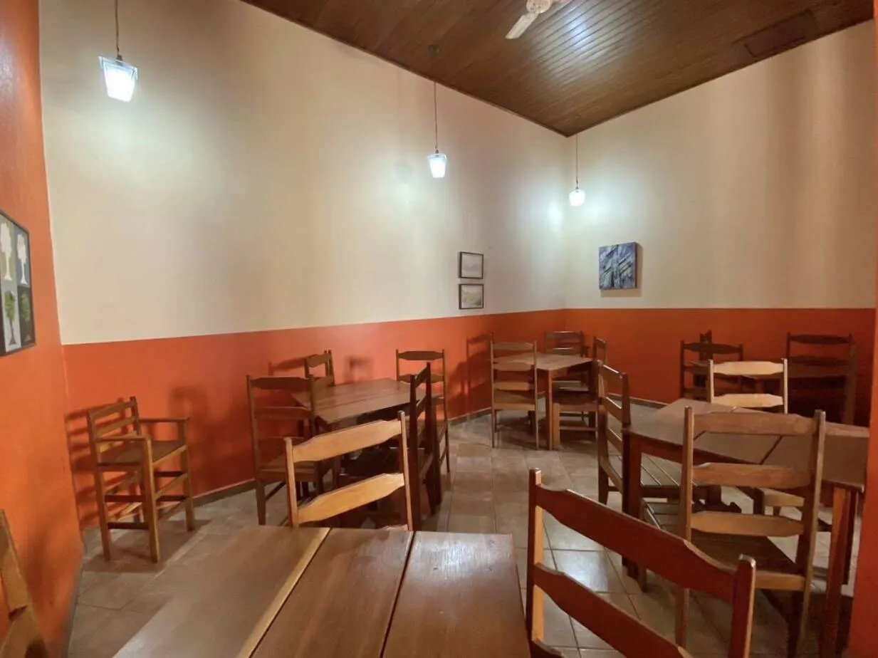 Comercial à venda de 756 m² em Piraju, SP, Brasil
