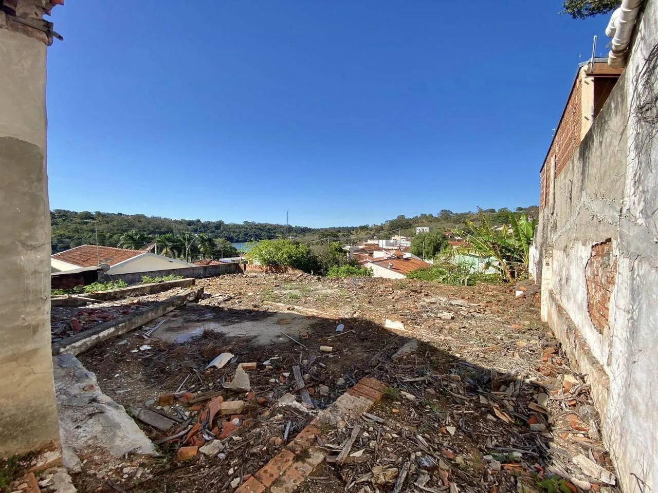 Comercial à venda de 756 m² em Piraju, SP, Brasil