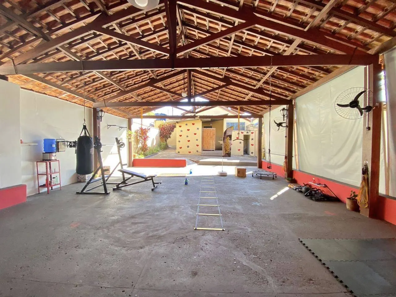 Comercial à venda de 756 m² em Piraju, SP, Brasil