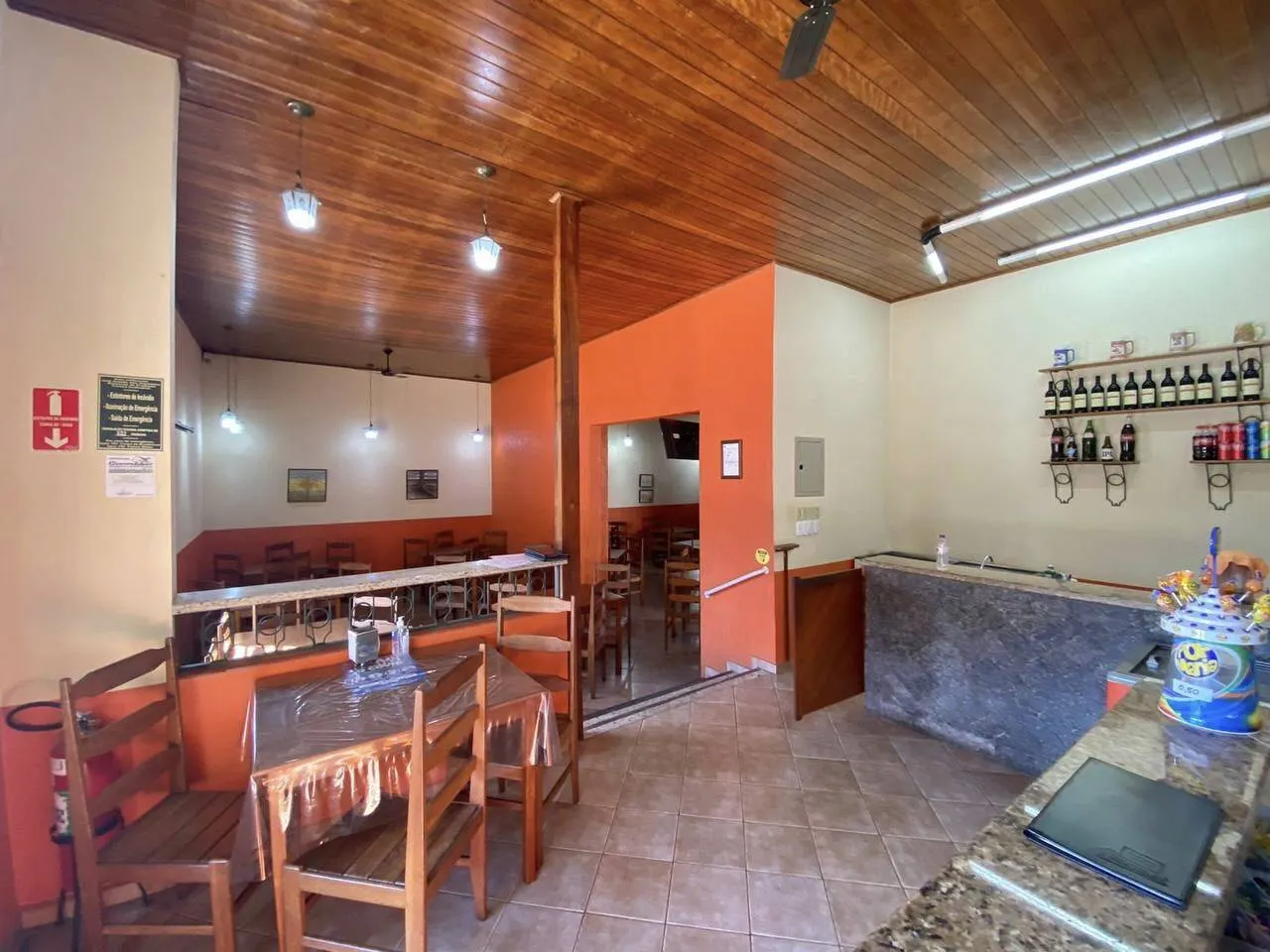 Comercial à venda de 756 m² em Piraju, SP, Brasil