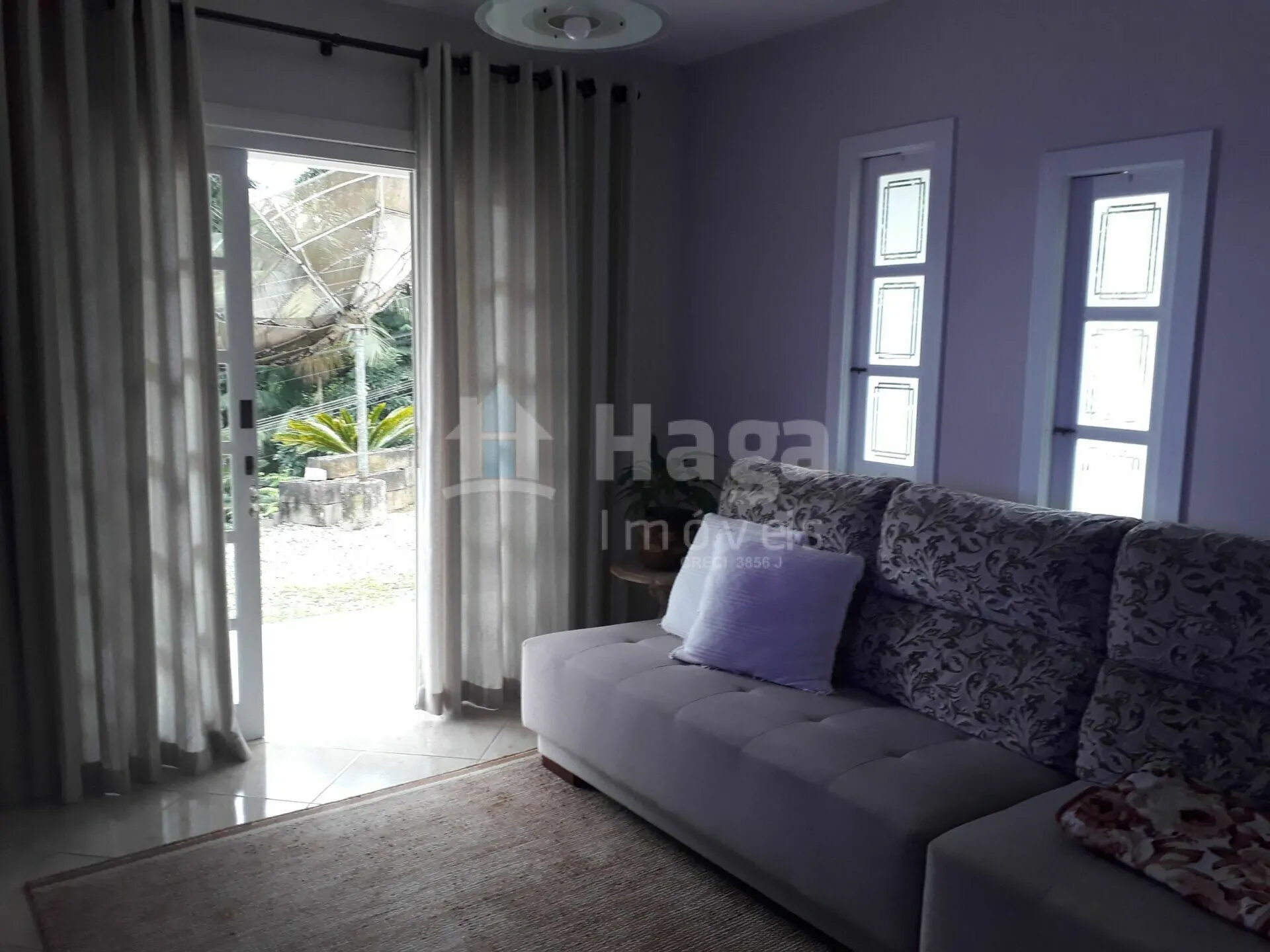 Casa à venda de 1.262 m² em Brusque, SC, Brasil