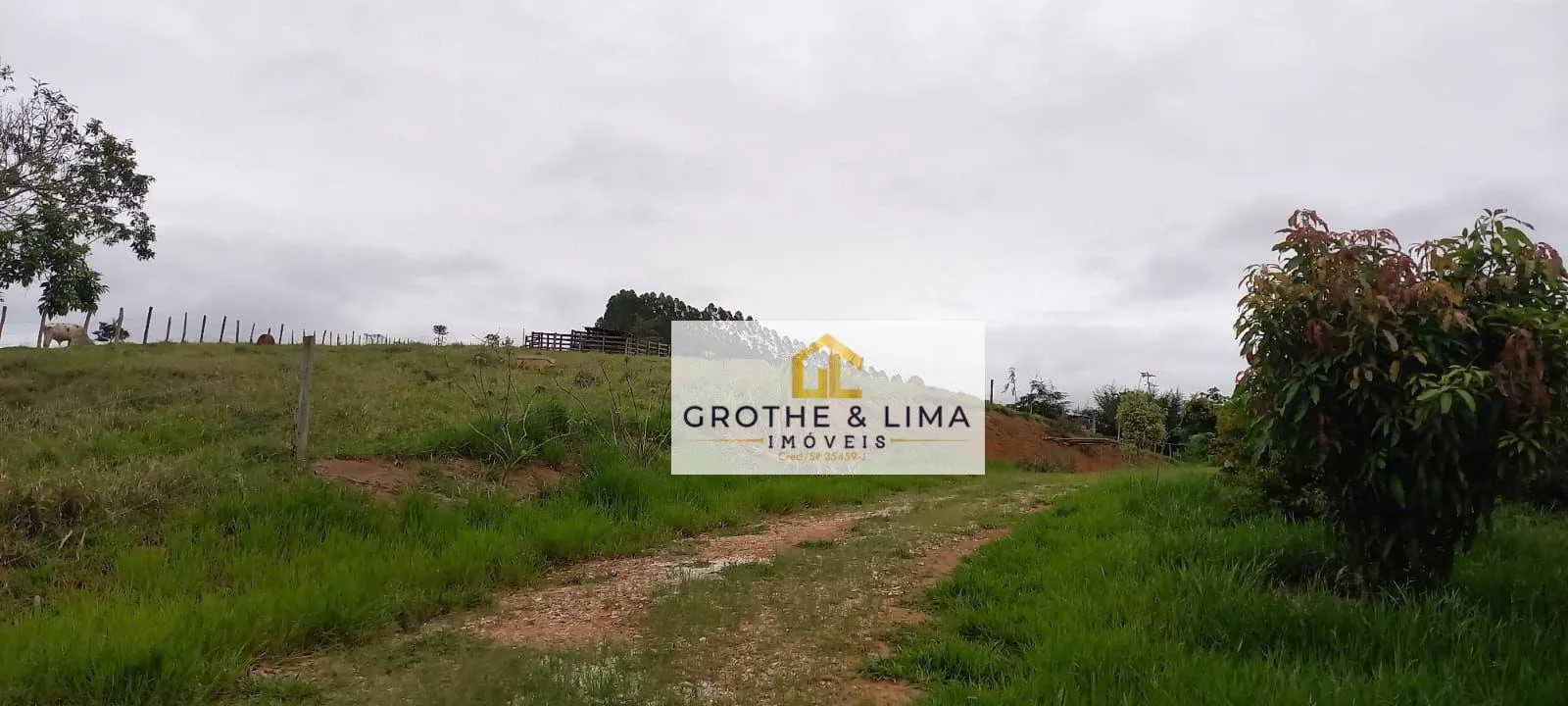 Sítio à venda de 3 ha em Redenção da Serra, SP, Brasil