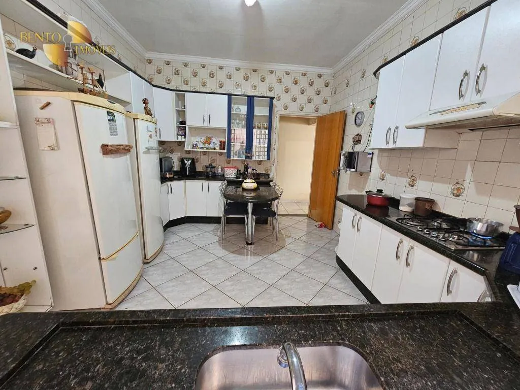Casa à venda de 360 m² em Cuiabá, MT, Brasil