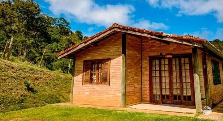 Fazenda à venda de 171 ha em Santo Antônio do Pinhal, SP, Brasil