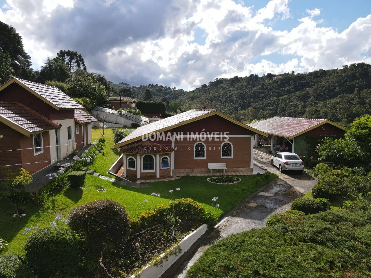 Casa à venda de 1.050 m² em Campos do Jordão, SP, Brasil
