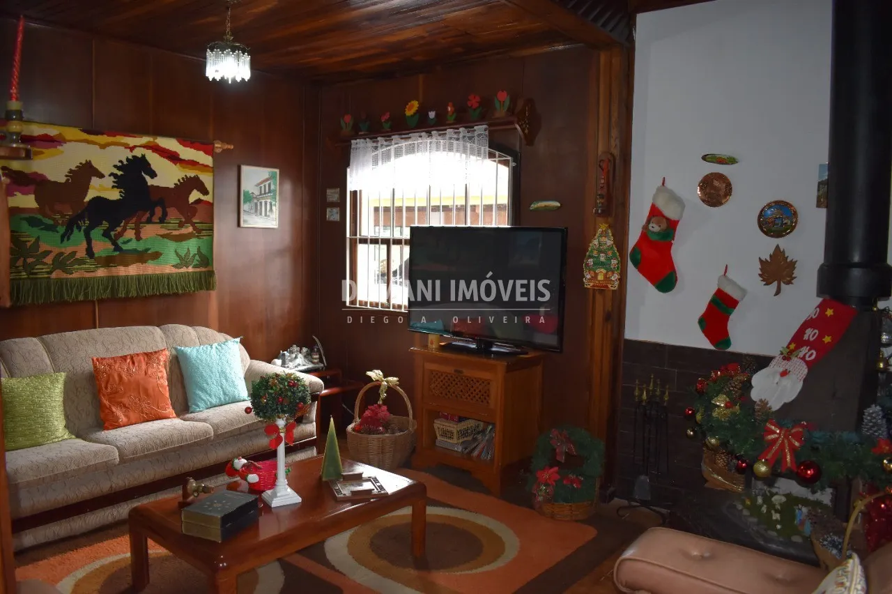 Casa à venda de 1.050 m² em Campos do Jordão, SP, Brasil