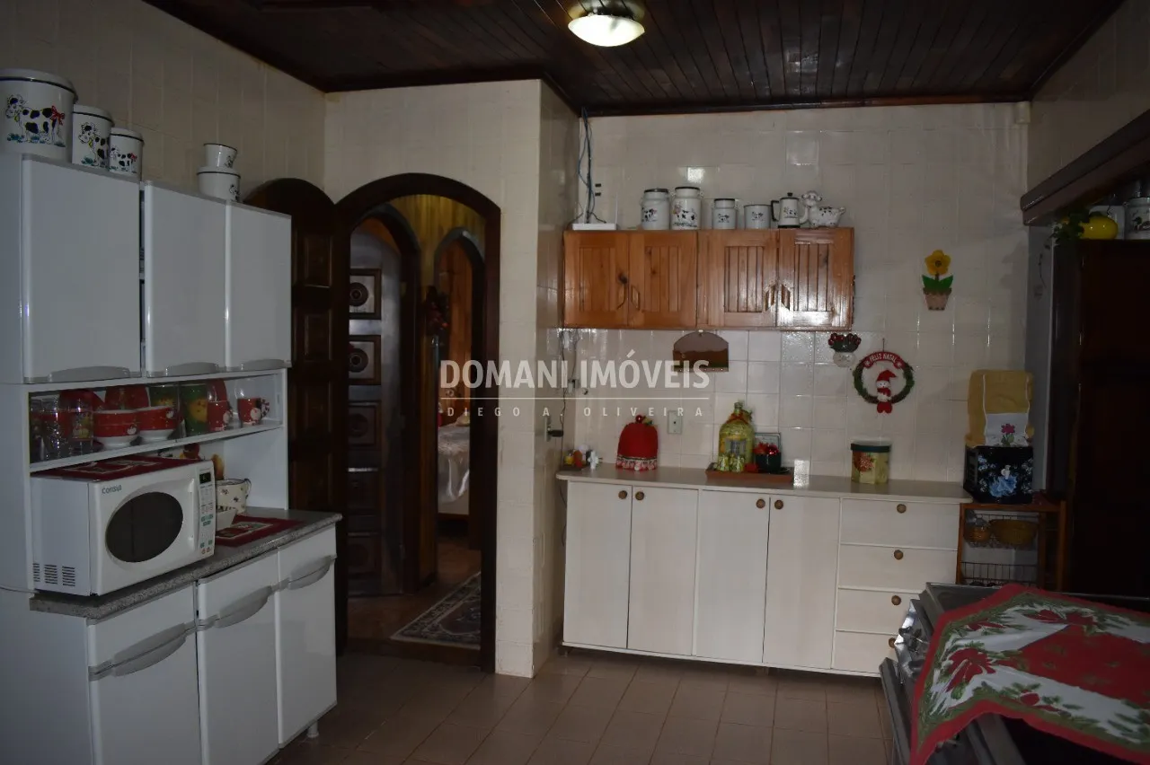 Casa à venda de 1.050 m² em Campos do Jordão, SP, Brasil