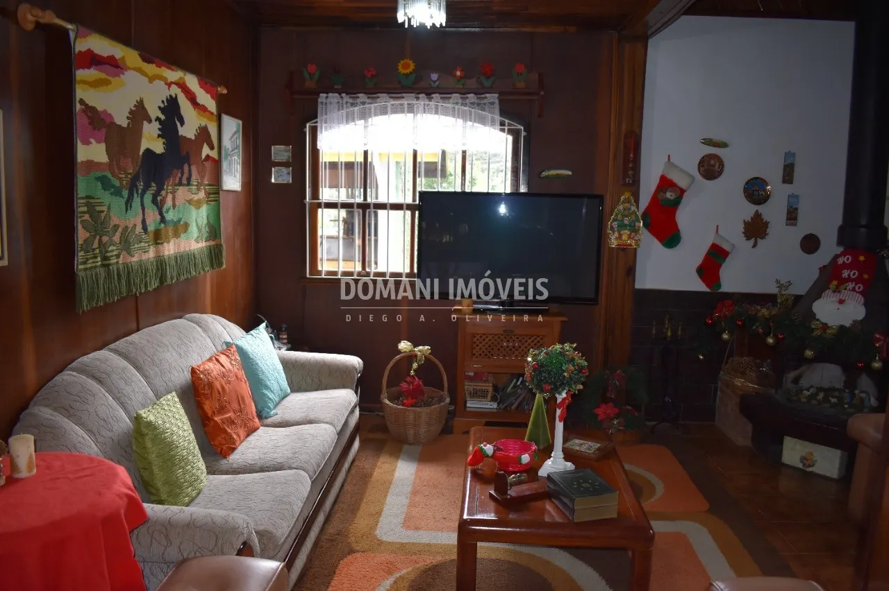 Casa à venda de 1.050 m² em Campos do Jordão, SP, Brasil