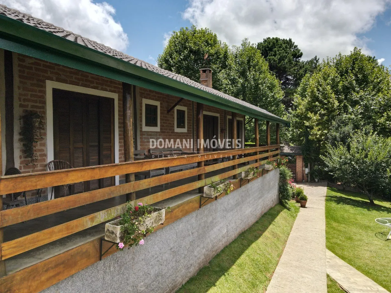 Casa à venda de 1.010 m² em Campos do Jordão, SP, Brasil