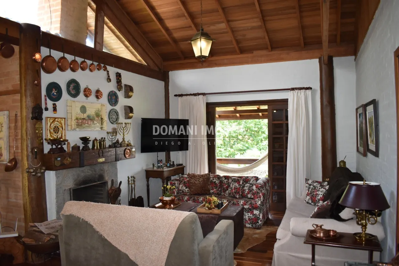 Casa à venda de 1.010 m² em Campos do Jordão, SP, Brasil