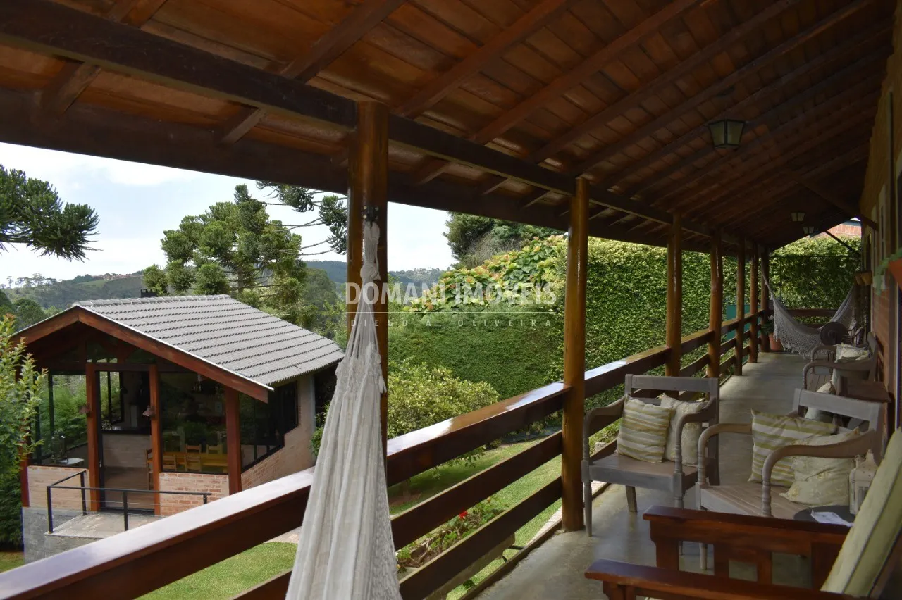 Casa à venda de 1.010 m² em Campos do Jordão, SP, Brasil