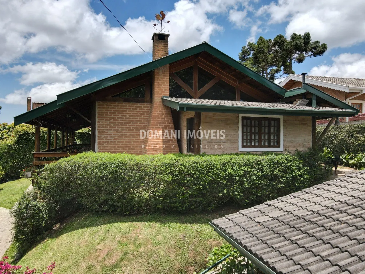 Casa à venda de 1.010 m² em Campos do Jordão, SP, Brasil