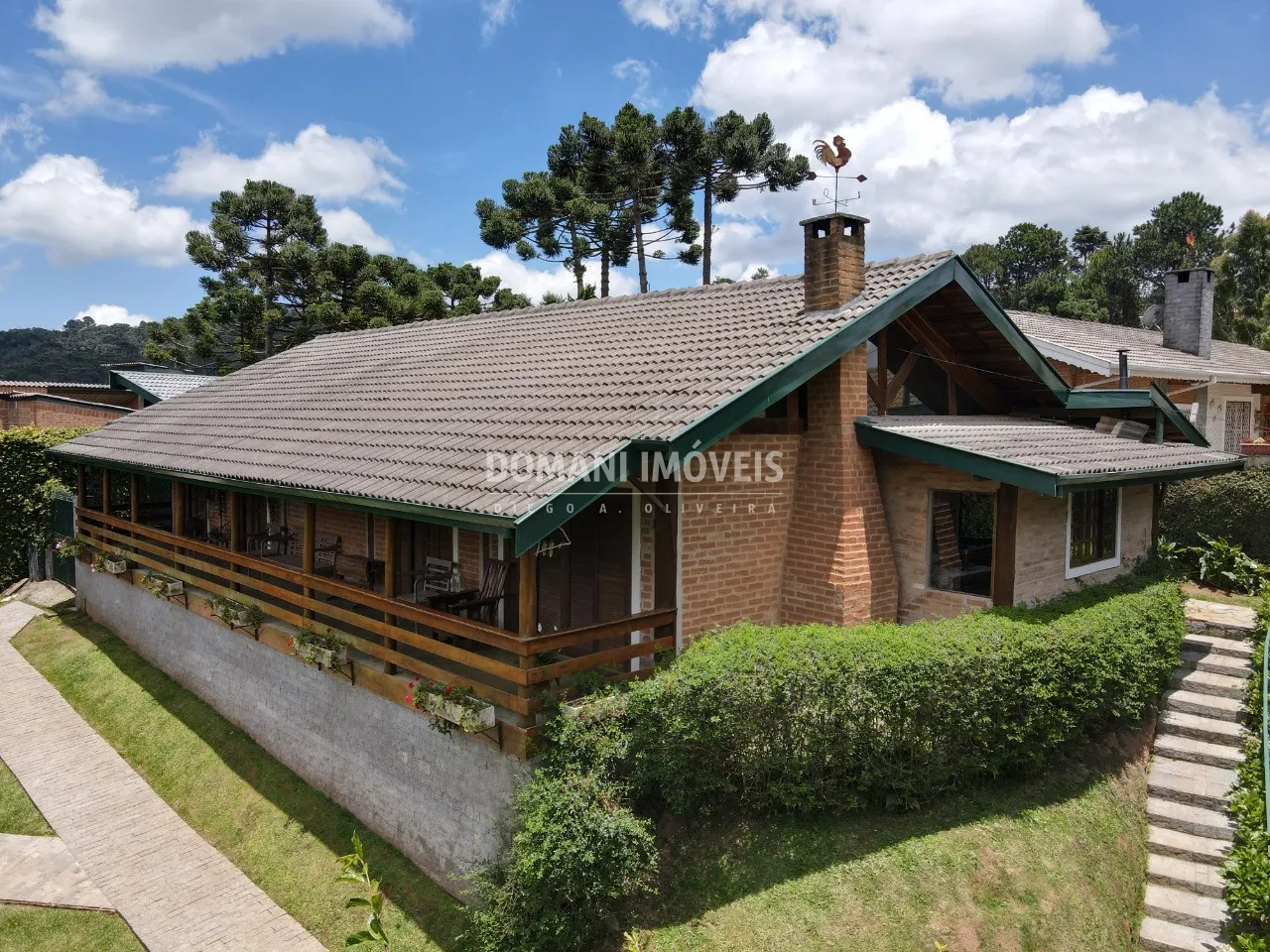 Casa à venda de 1.010 m² em Campos do Jordão, SP, Brasil