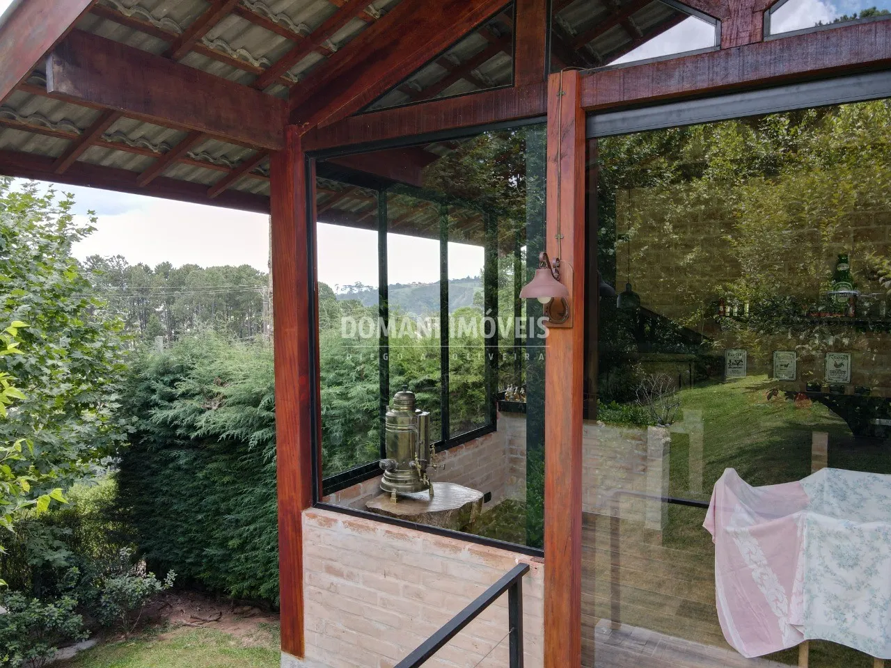 Casa à venda de 1.010 m² em Campos do Jordão, SP, Brasil
