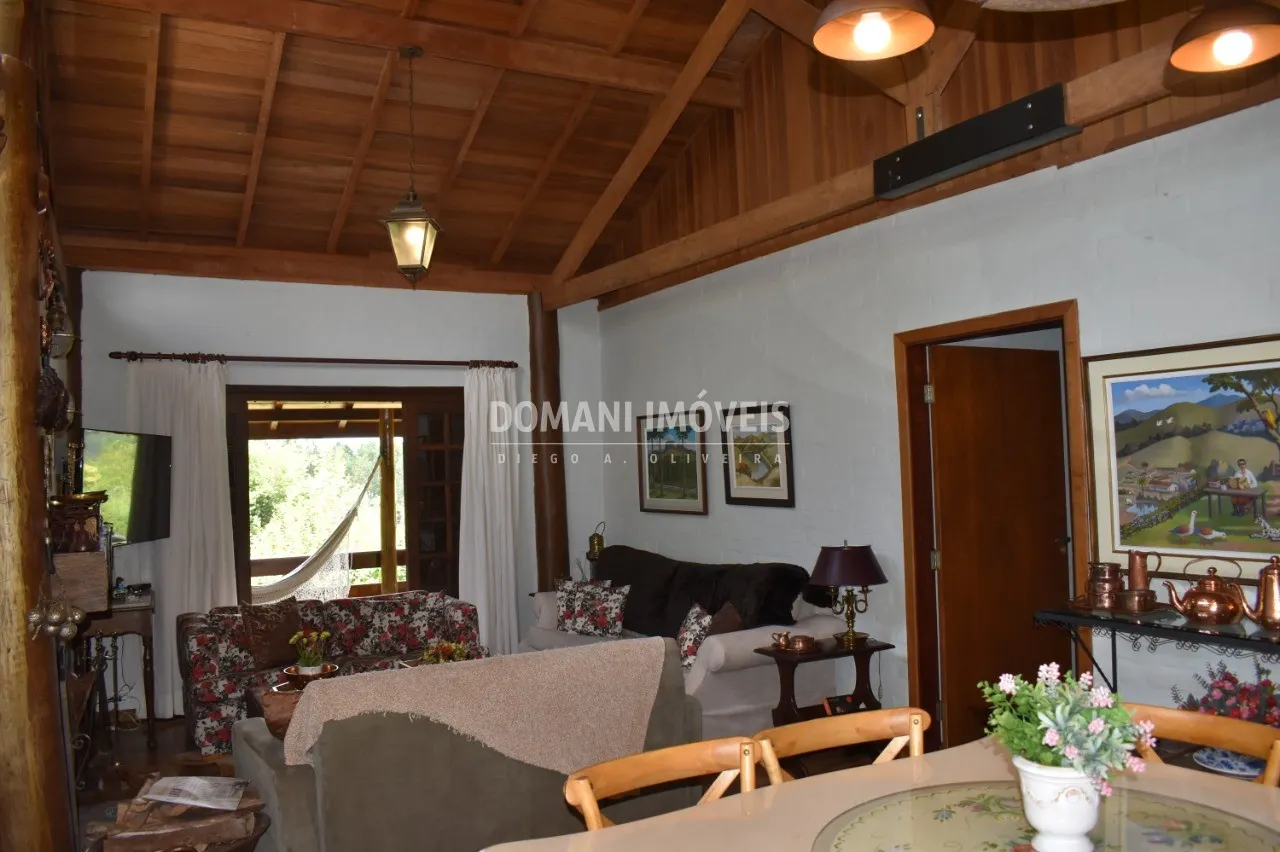 Casa à venda de 1.010 m² em Campos do Jordão, SP, Brasil
