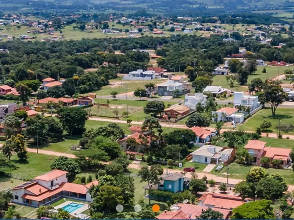 Chácara à venda de 400 m² em Pardinho, SP, Brasil
