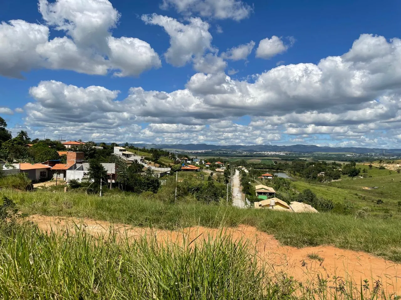 Country home for sale of 2,018 m² in Caçapava, SP, Brazil