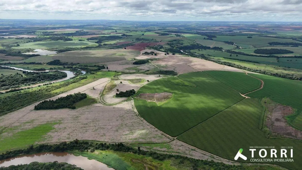 Fazenda à venda de 496 ha em Paranapanema, SP, Brasil