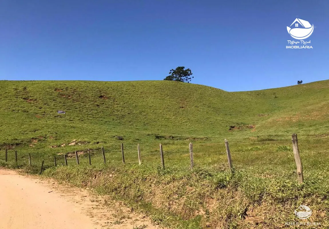 Sítio à venda de 16 ha em Sapucaí-Mirim, MG, Brasil