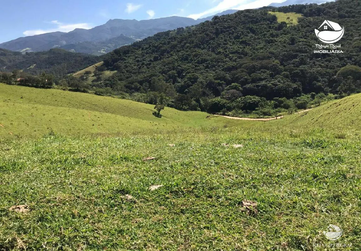 Sítio à venda de 16 ha em Sapucaí-Mirim, MG, Brasil