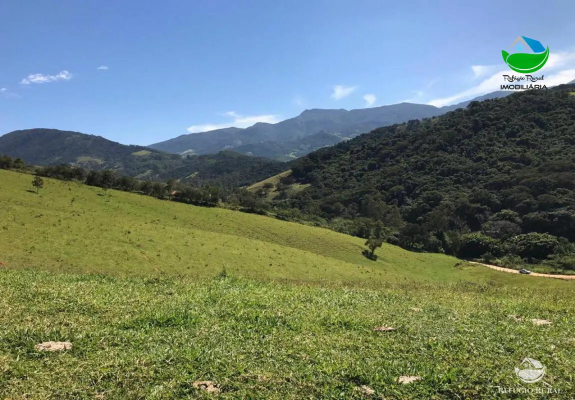 Sítio à venda de 16 ha em Sapucaí-Mirim, MG, Brasil