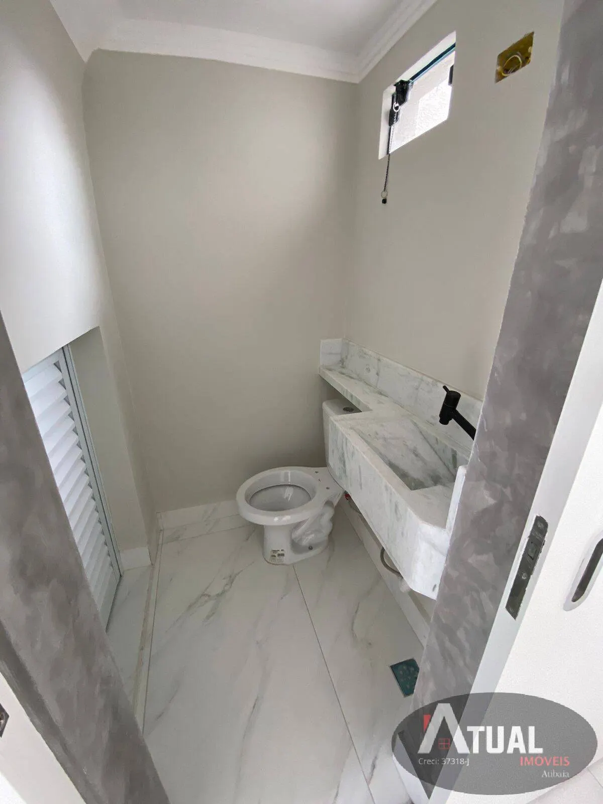Casa à venda de 182 m² em Atibaia, SP, Brasil