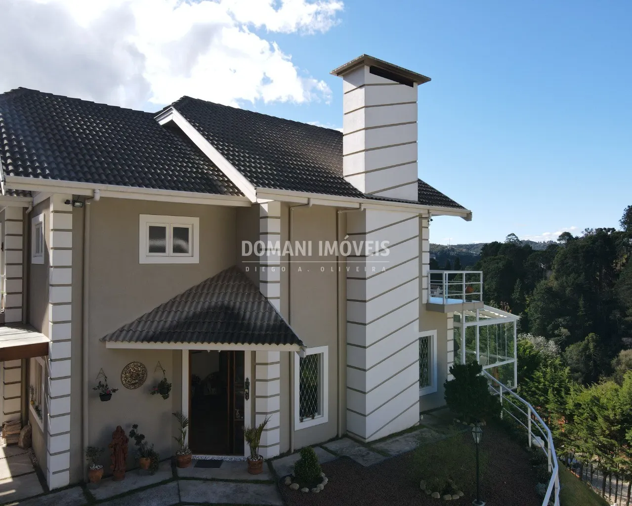 Casa à venda de 1.050 m² em Campos do Jordão, SP, Brasil