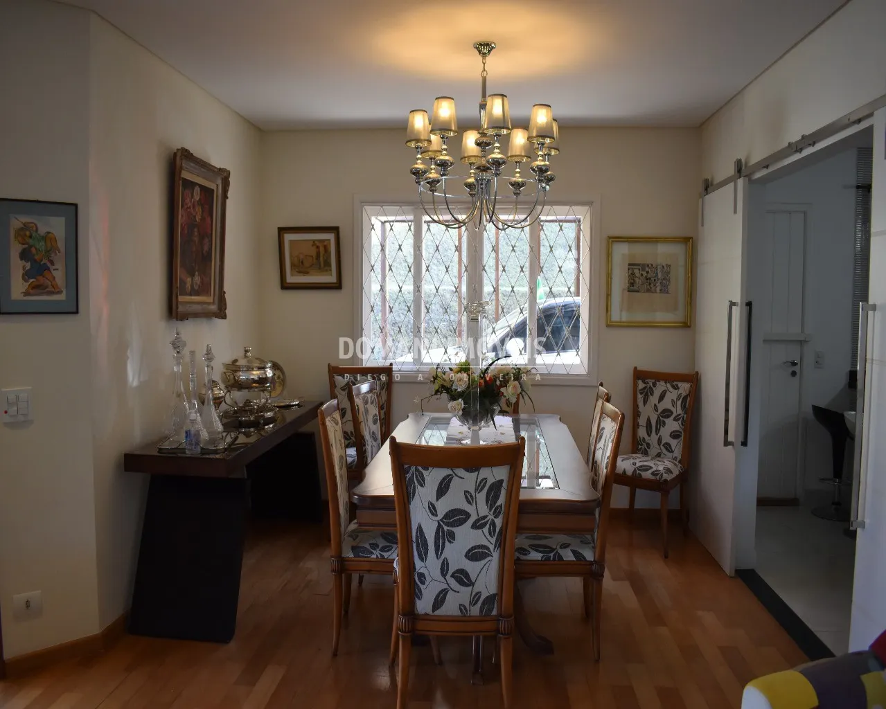 Casa à venda de 1.050 m² em Campos do Jordão, SP, Brasil