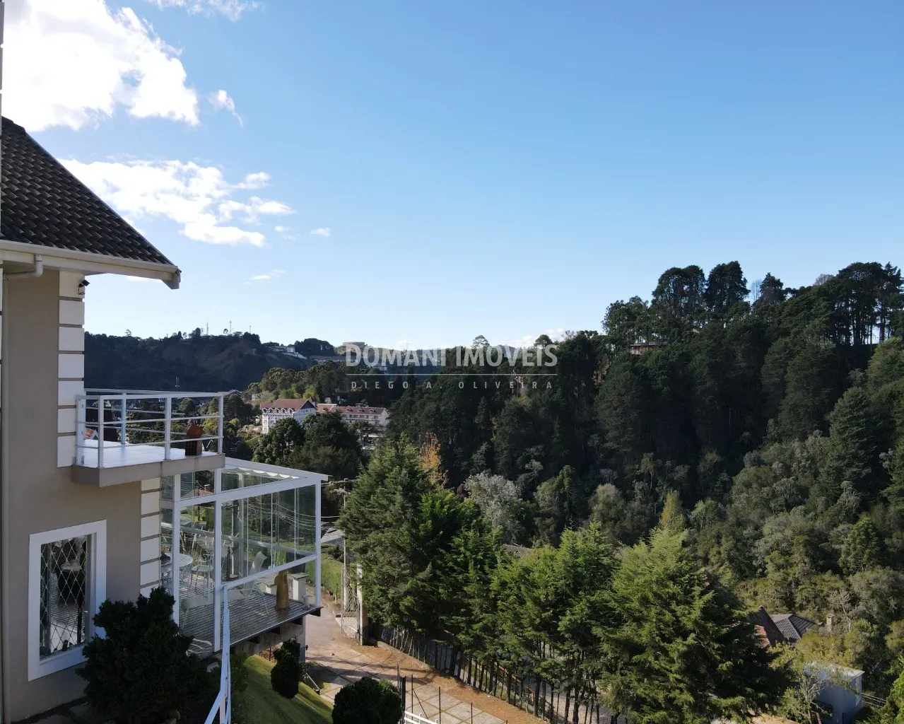 Casa à venda de 1.050 m² em Campos do Jordão, SP, Brasil