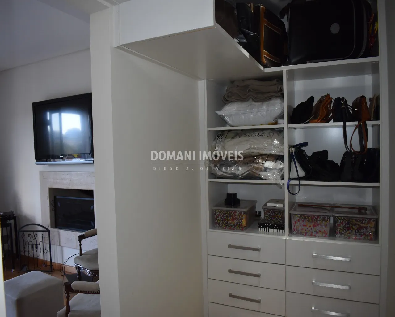 Casa à venda de 1.050 m² em Campos do Jordão, SP, Brasil