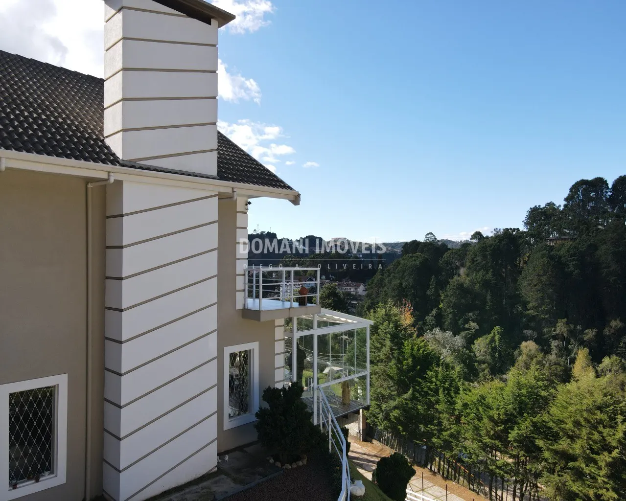 Casa à venda de 1.050 m² em Campos do Jordão, SP, Brasil