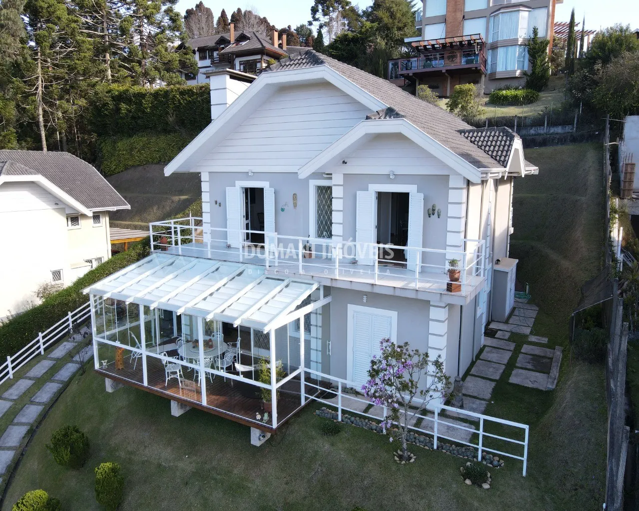 Casa à venda de 1.050 m² em Campos do Jordão, SP, Brasil