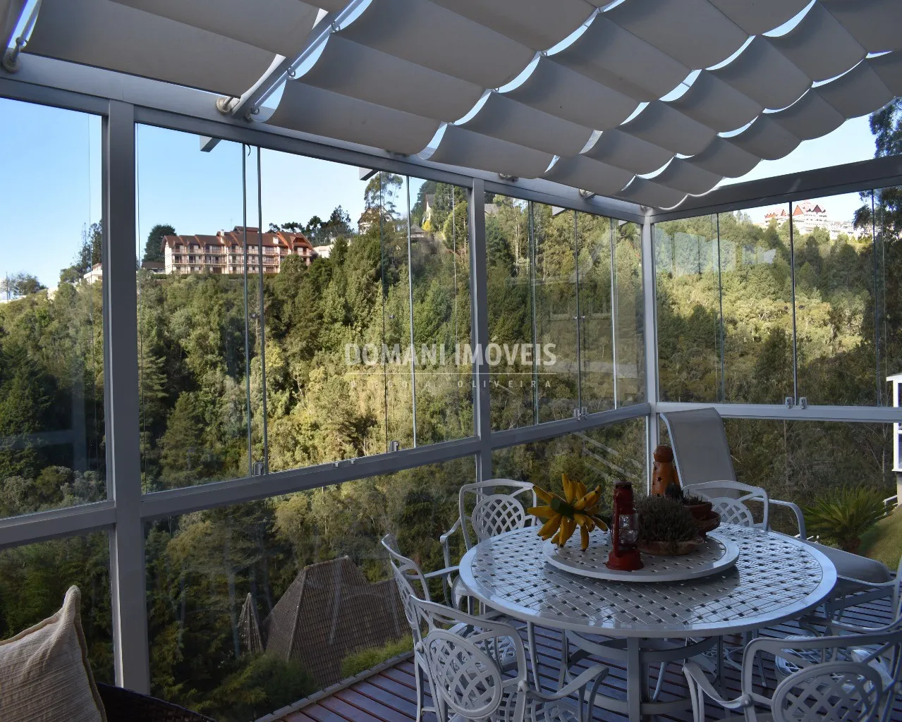 Casa à venda de 1.050 m² em Campos do Jordão, SP, Brasil