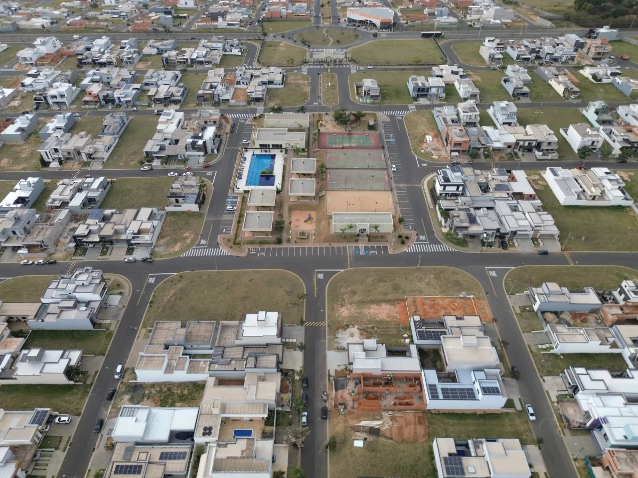 Terreno à venda de 250 m² em Monte Mor, SP, Brasil
