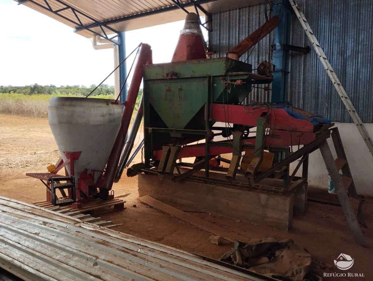Fazenda à venda de 1.600 ha em Água Fria de Goiás, GO, Brasil