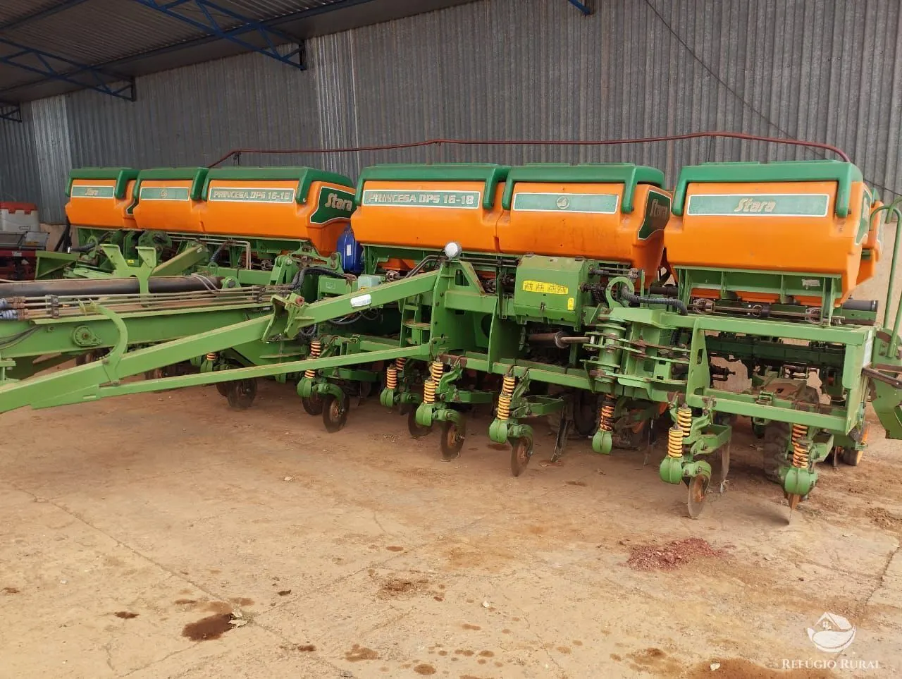 Fazenda à venda de 1.600 ha em Água Fria de Goiás, GO, Brasil