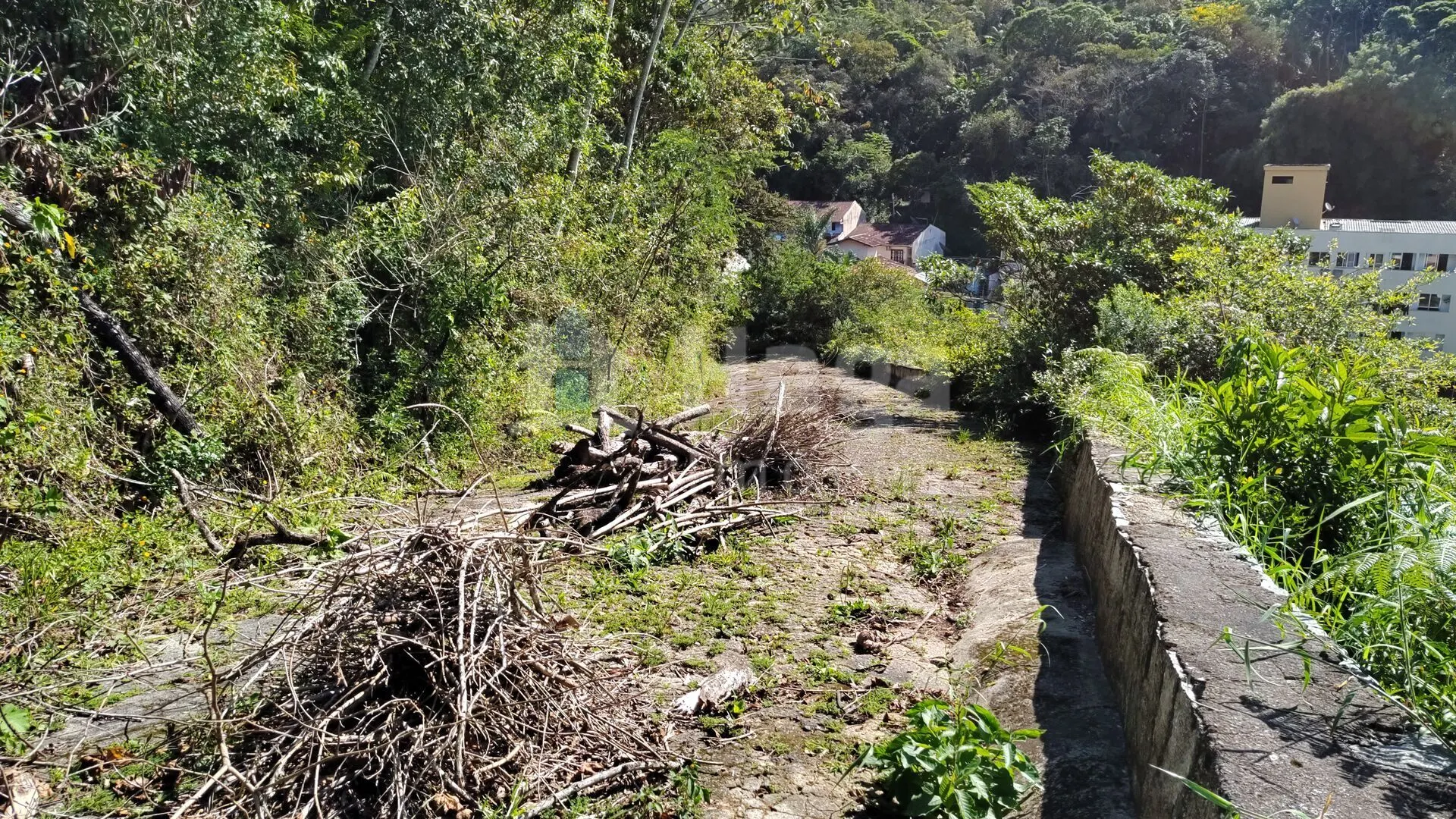 Terreno à venda de 1 ha em Brusque, SC, Brasil