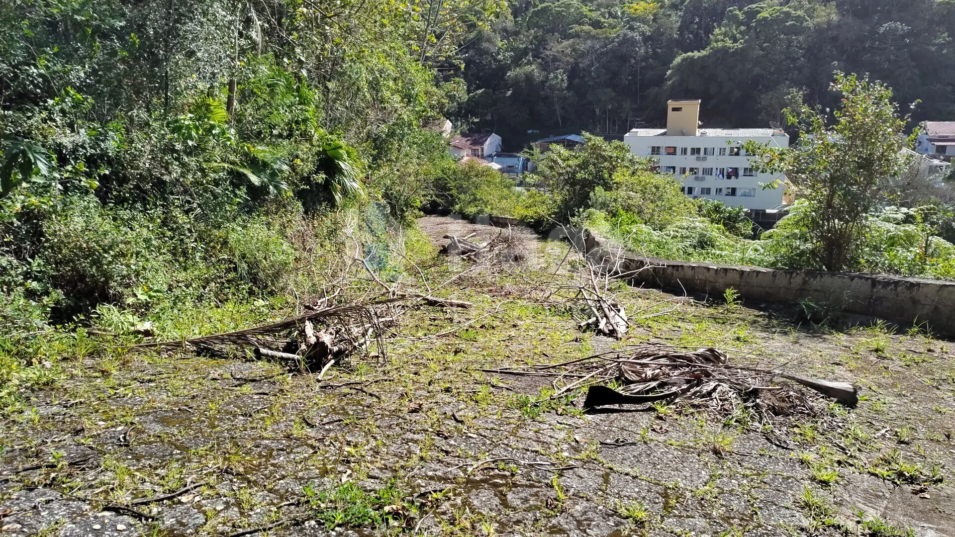 Terreno à venda de 1 ha em Brusque, SC, Brasil