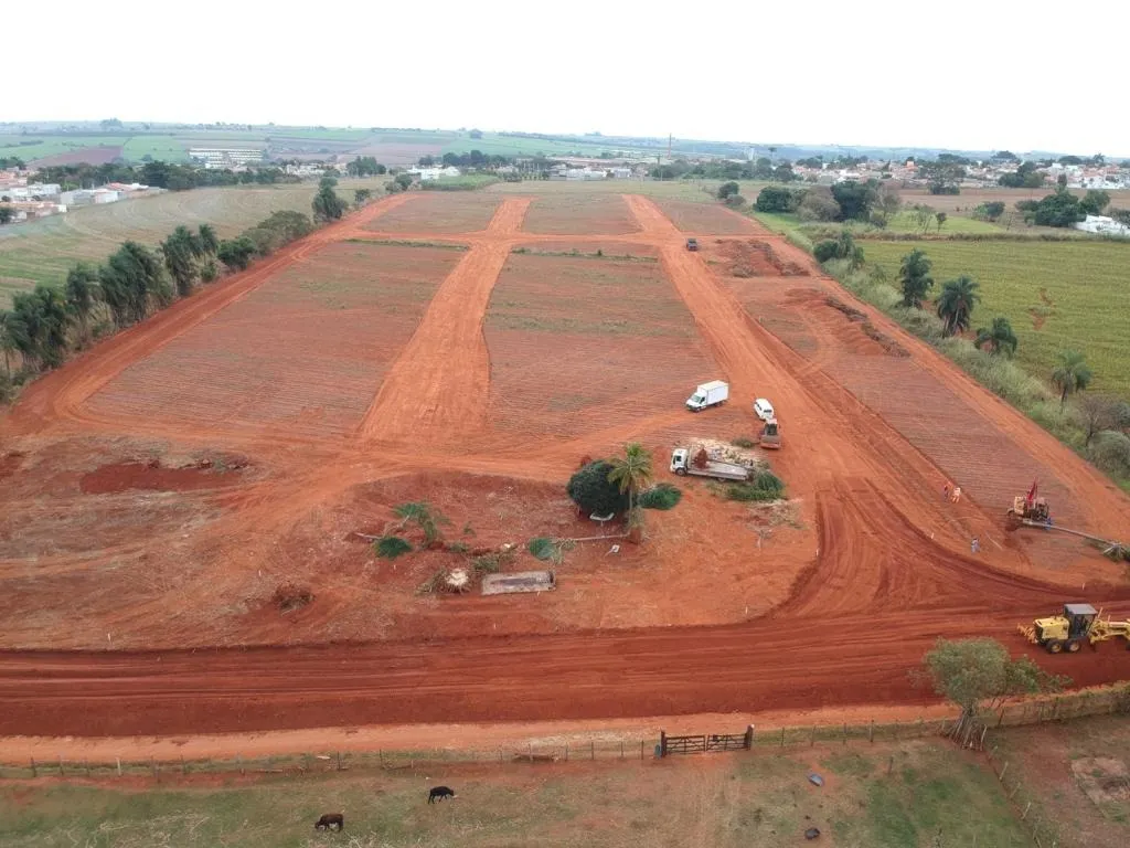 Terreno à venda de 200 m² em Artur Nogueira, SP, Brasil