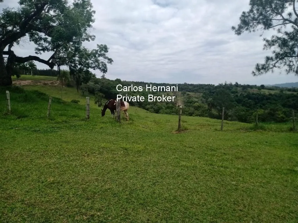 Fazenda à venda de 145 ha em Bofete, SP, Brasil
