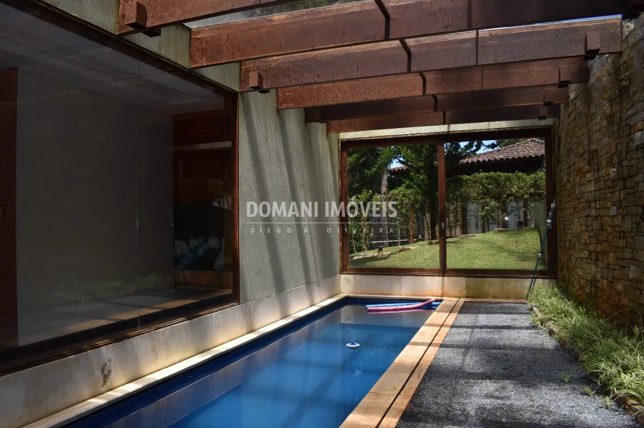 Casa à venda de 1.295 m² em Campos do Jordão, SP, Brasil
