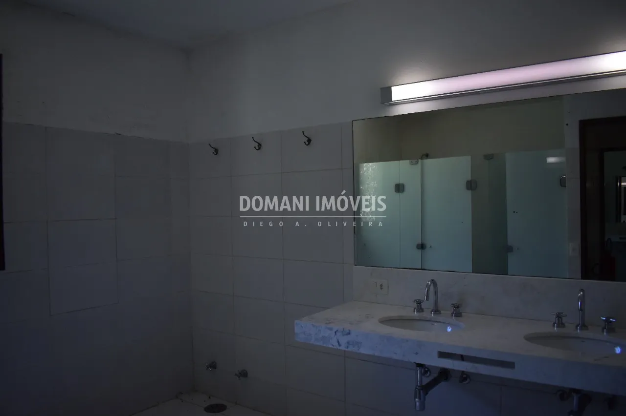 Casa à venda de 1.295 m² em Campos do Jordão, SP, Brasil